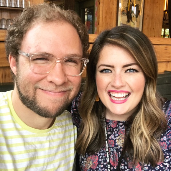 Meet Your Posher - Picture 1 of 2